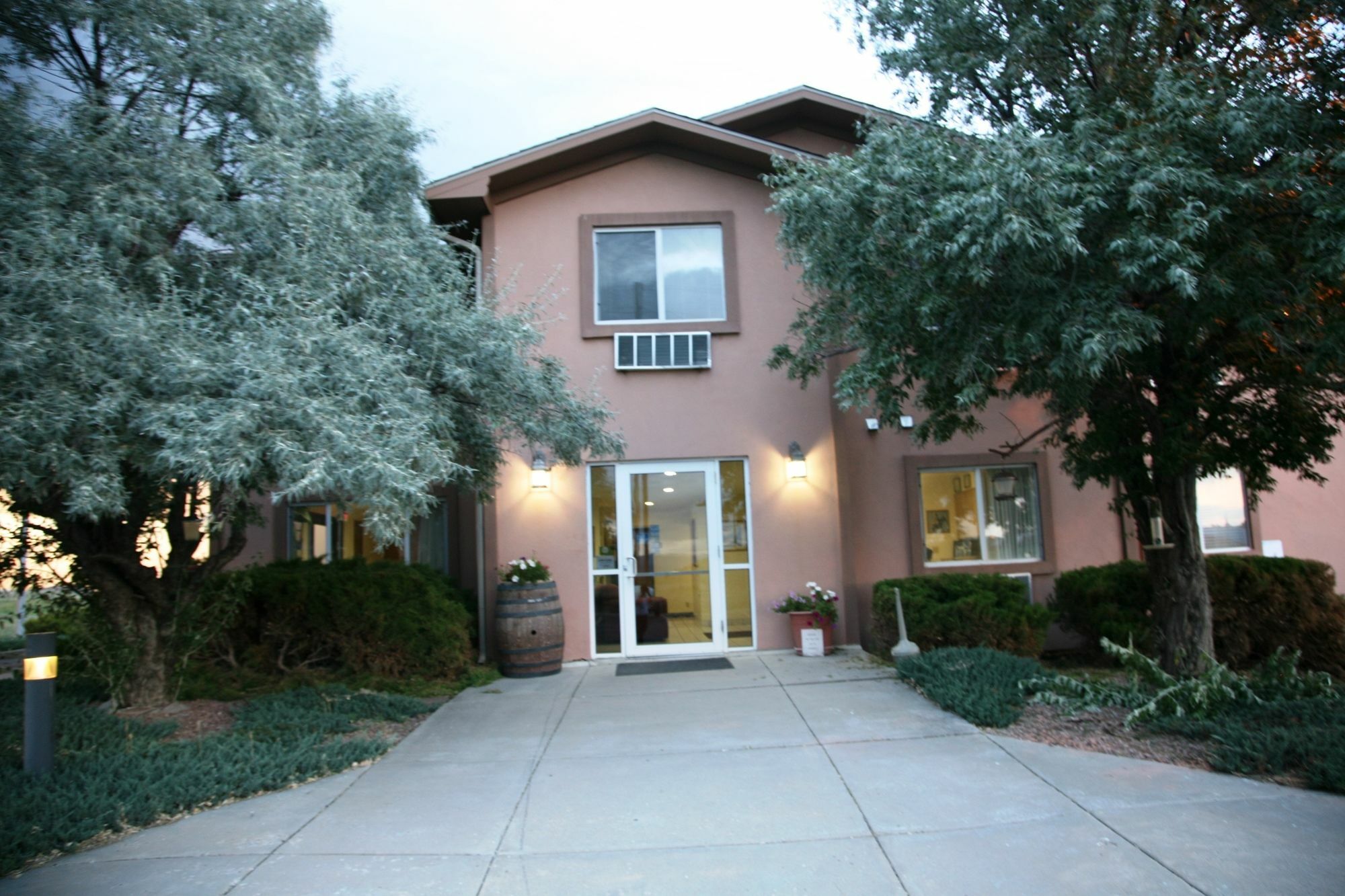Super 8 By Wyndham Florence Co Exterior photo